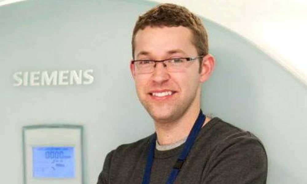 Dr Charles Malpas