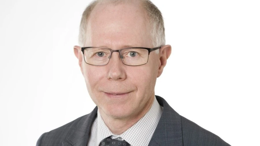 Dr David Fenn