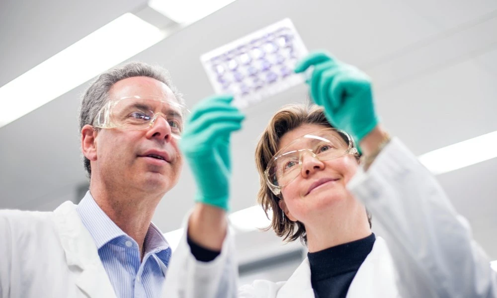 Prof Geoff Linderman and Prof Jane Visvader