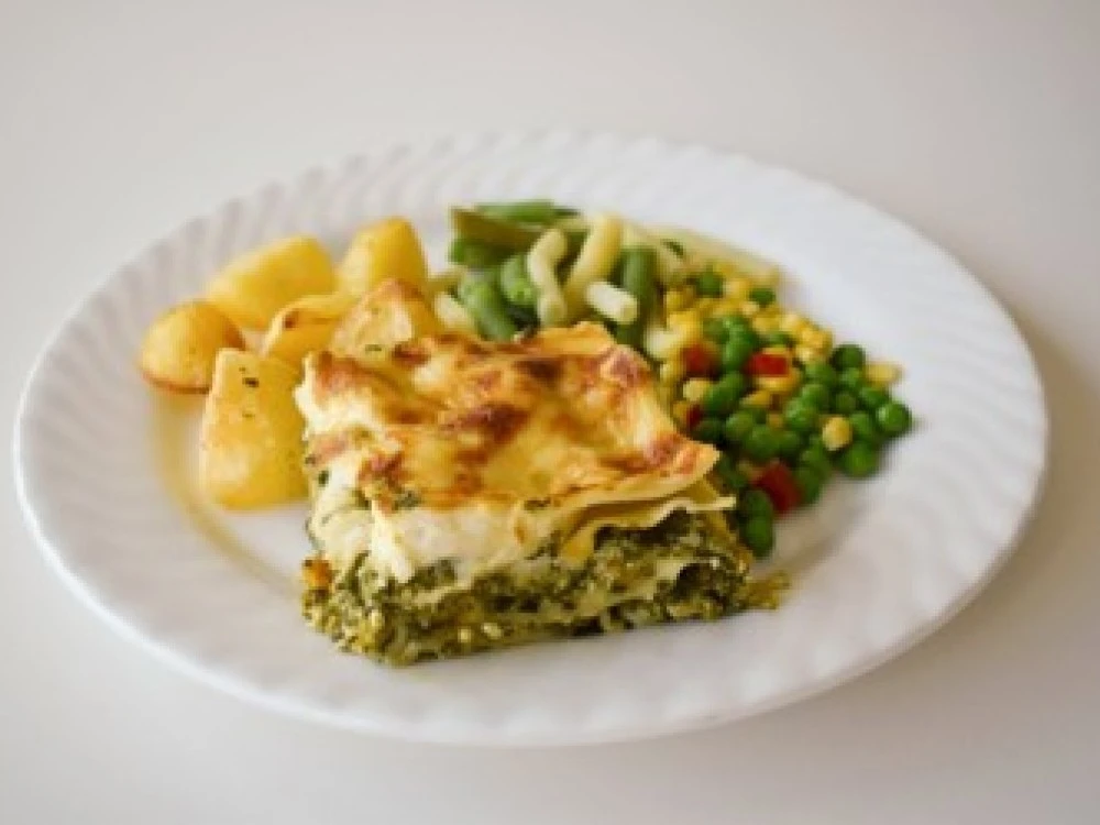 Patient meal: Pumpkin and spinach lasagne