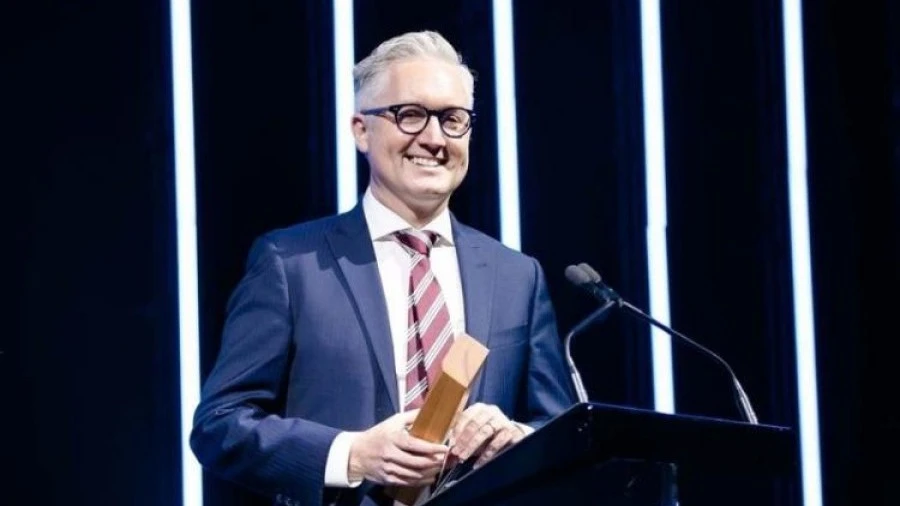 A/Prof Luke Burchill Melbourne Award