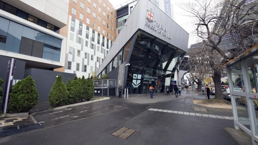 Main entrance on Grattan street