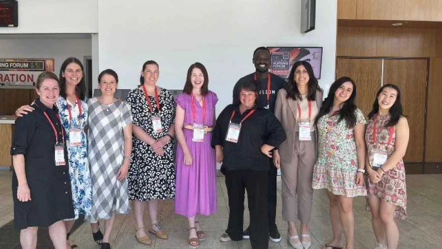 Group of nurses at 2022 National Nursing Forum in Darwin