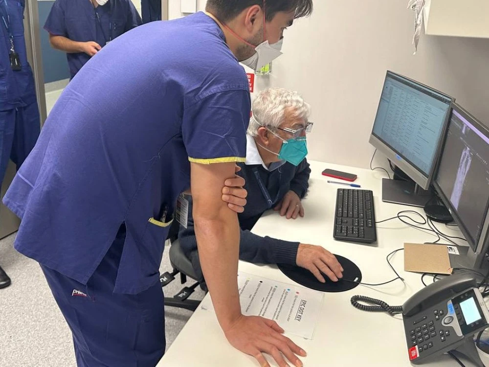 Orthopaedic surgeons