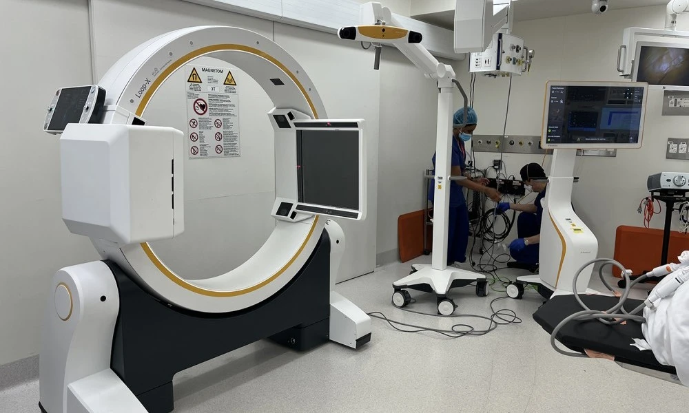 Spinal scanner