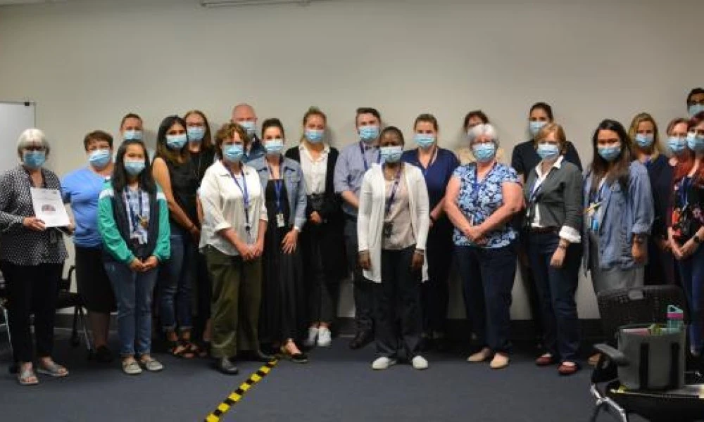 Staff members from ICU and 6SE