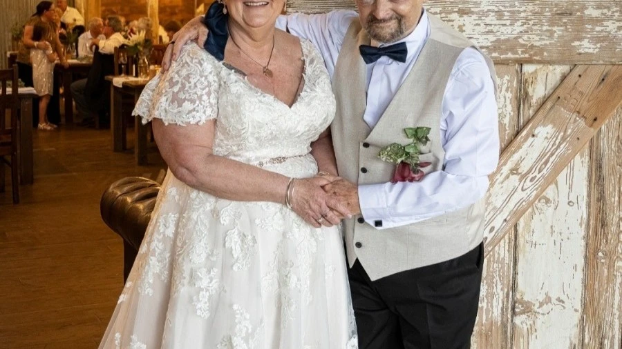 Trish and Pat on their wedding day