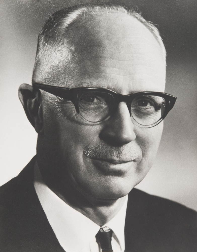 Howard Eddey Senior Medical Staff 1947-1967